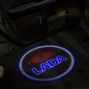 Подсветка из дверей авто при открытии в виде проекции логотипа